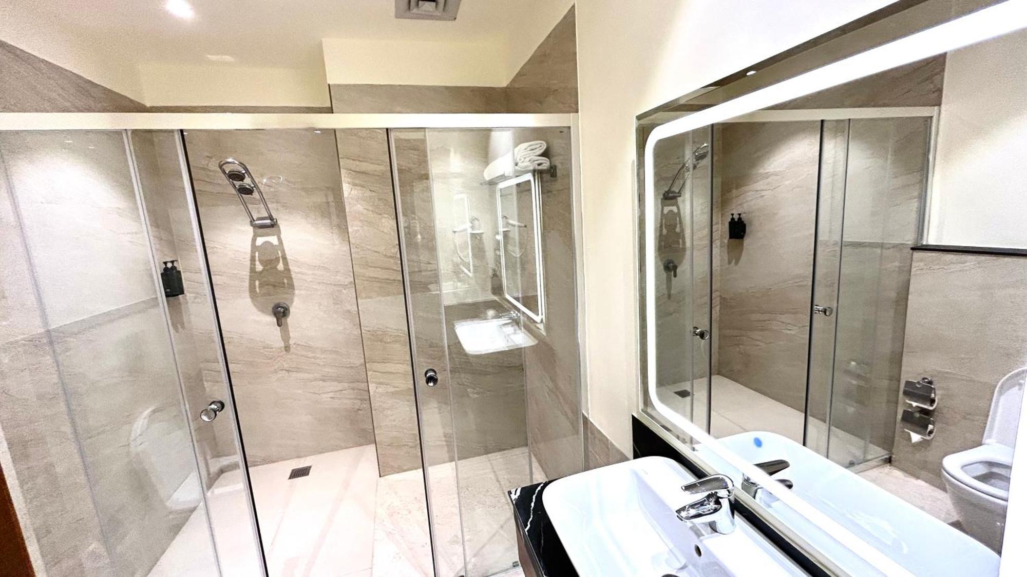 Ramada By Wyndham Jalandhar City Center Dış mekan fotoğraf
