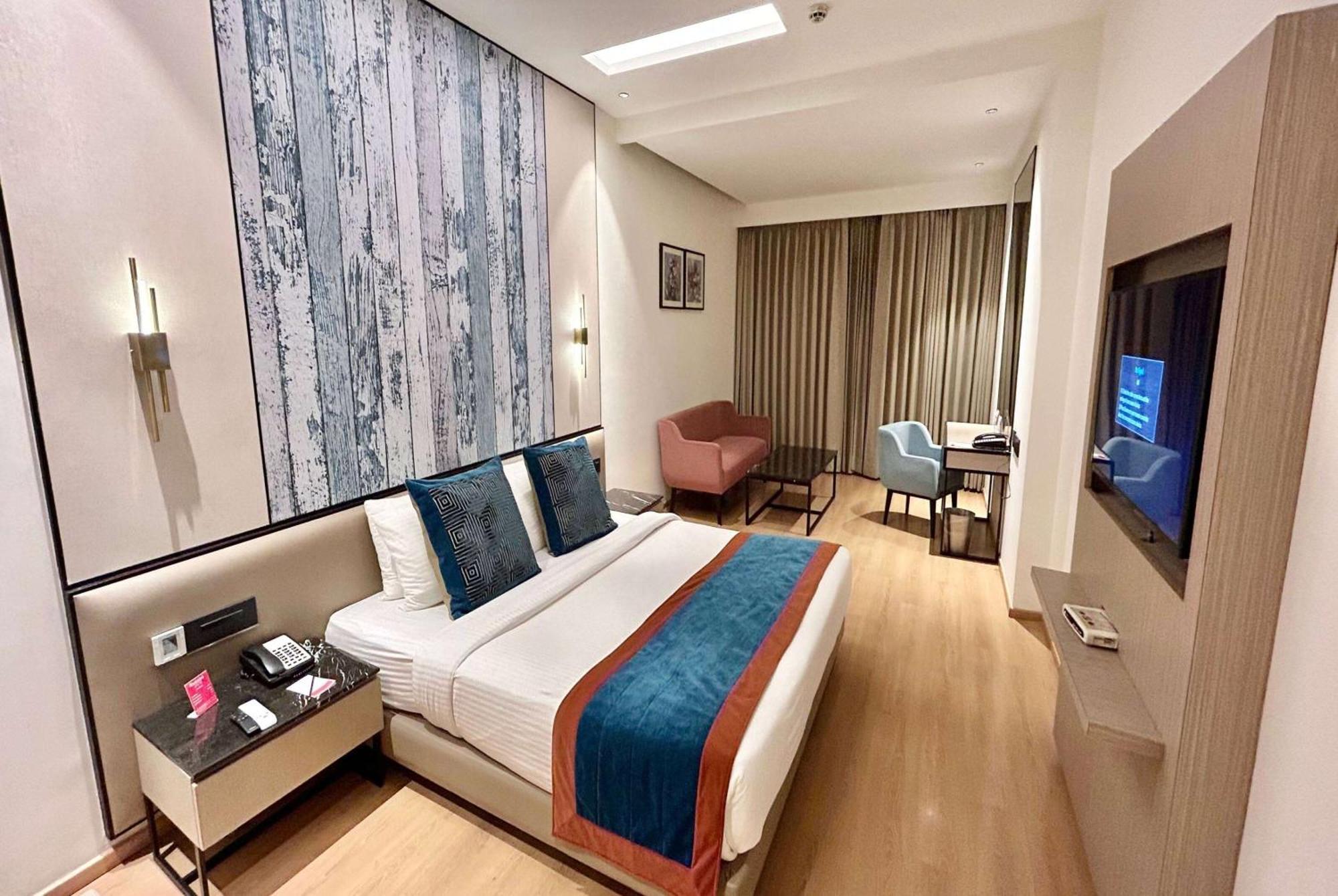 Ramada By Wyndham Jalandhar City Center Dış mekan fotoğraf
